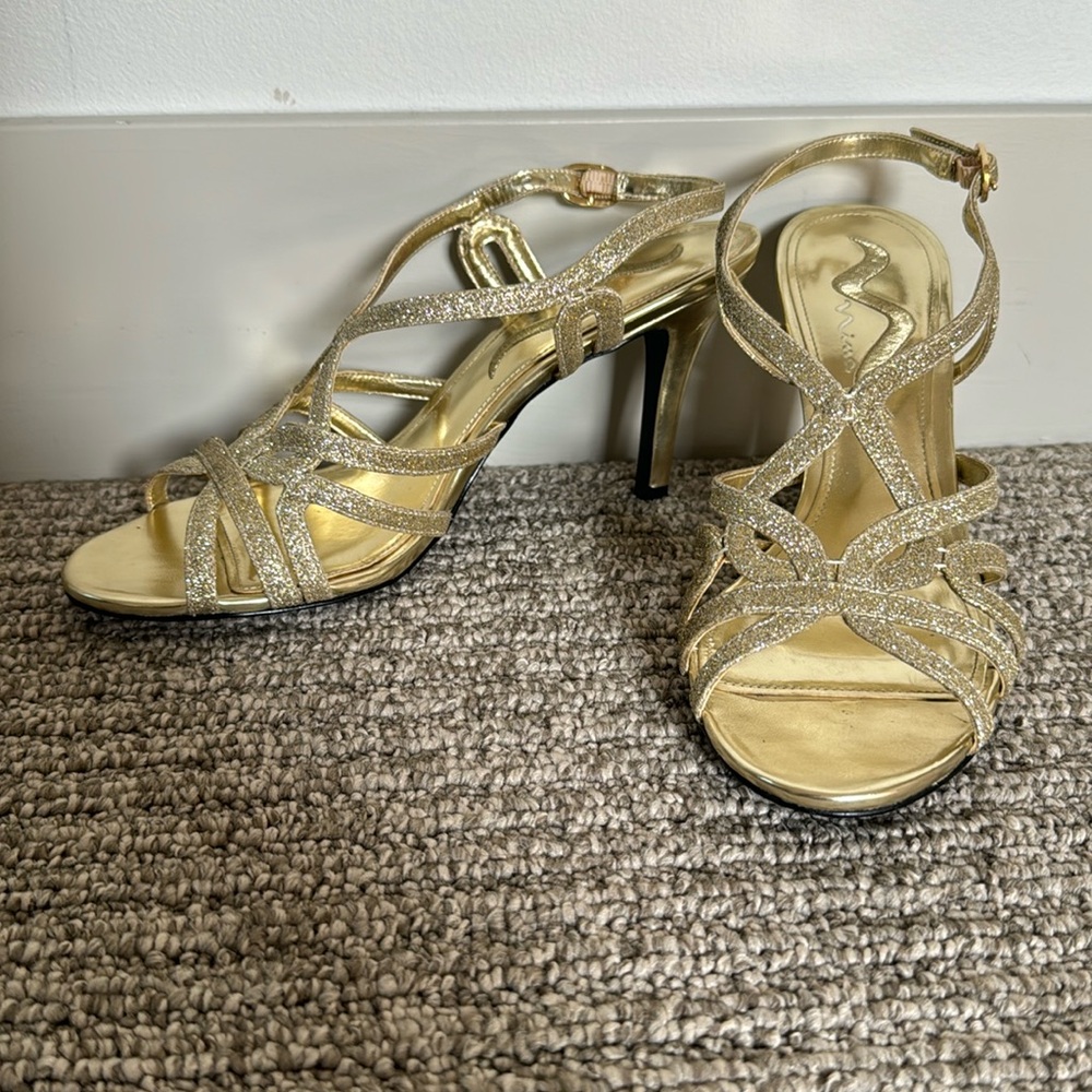 Gold Strappy Stiletto Heels Size 8.5 for Fancy Party or Prom or Wedding